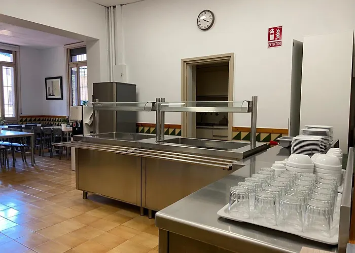 Leevin Student Barcelona